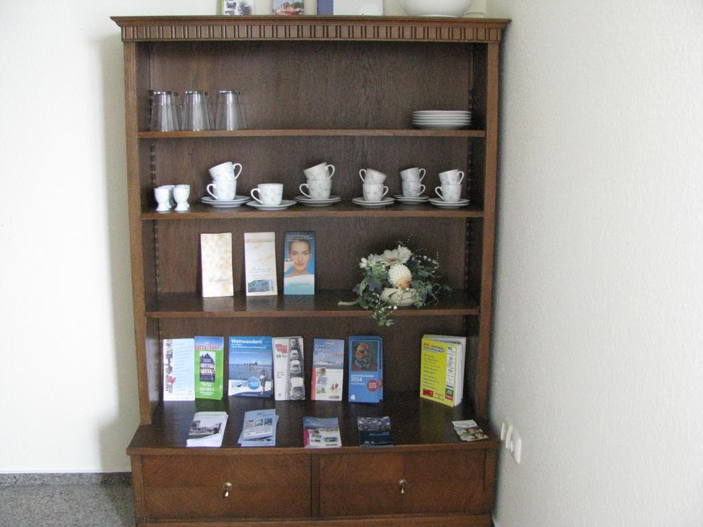 Apartment Am Steinweg Emden Ruang foto