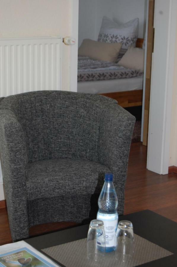 Apartment Am Steinweg Emden Bagian luar foto